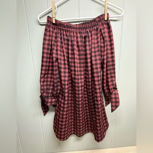 B. Boutique By Evergreen Plaid Tunic Sz Small Off the Shoulder Tie Cuffs
